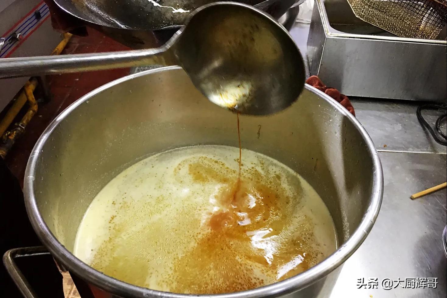 大厨教你熬酱秘诀,家常酱怎么熬制好吃