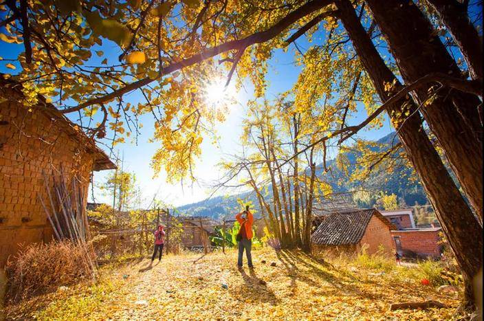 这个秋季,度假就选韶关,美轮美奂,山美水美人更美