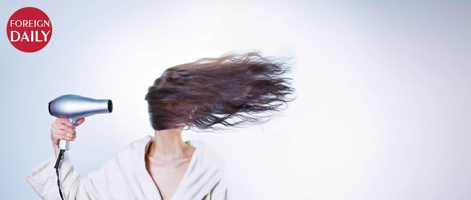 新冠疫情下，没回国的留学生们每天都在“忙什么”？