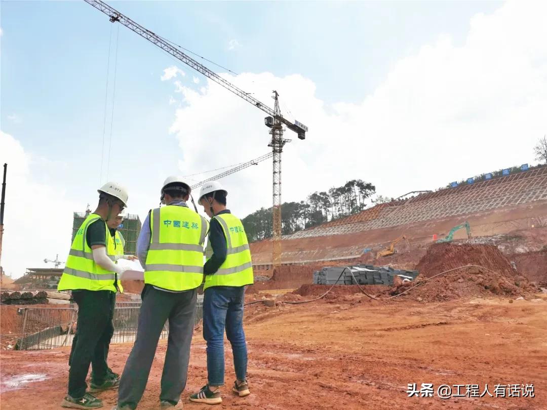 设计边坡超过150米高度,垂直多少米的高边坡属于危大工程