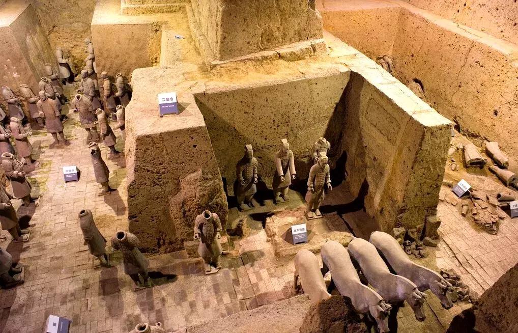 兵马俑文官俑解说,兵马俑解说员马导