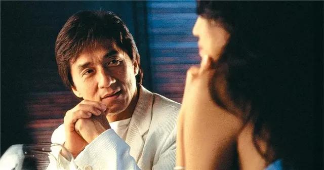 1995年成龙对周星驰反败为胜,成龙周星驰比赛视频