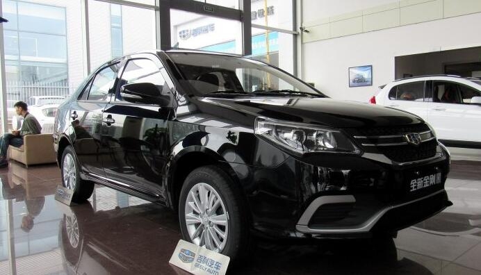 瑞纳三厢车长宽高,现代瑞纳车身长宽高是多少