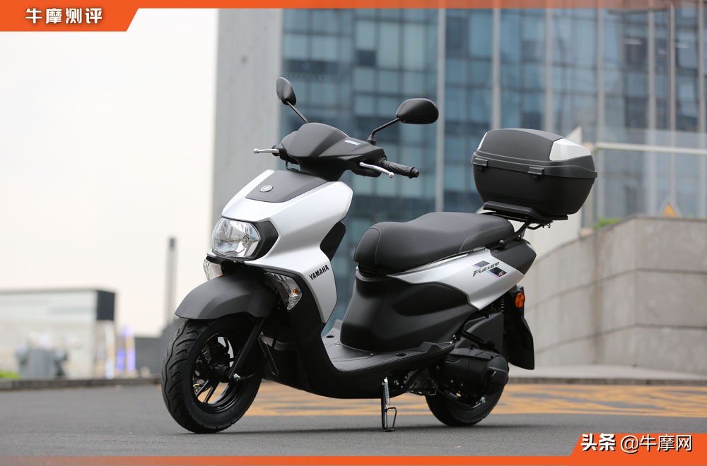 巧格i女车主聊旭鹰125确定不来凑凑热闹？