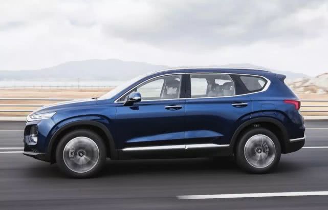 北京现代第四代胜达详细介绍,正面竞争和错位竞争