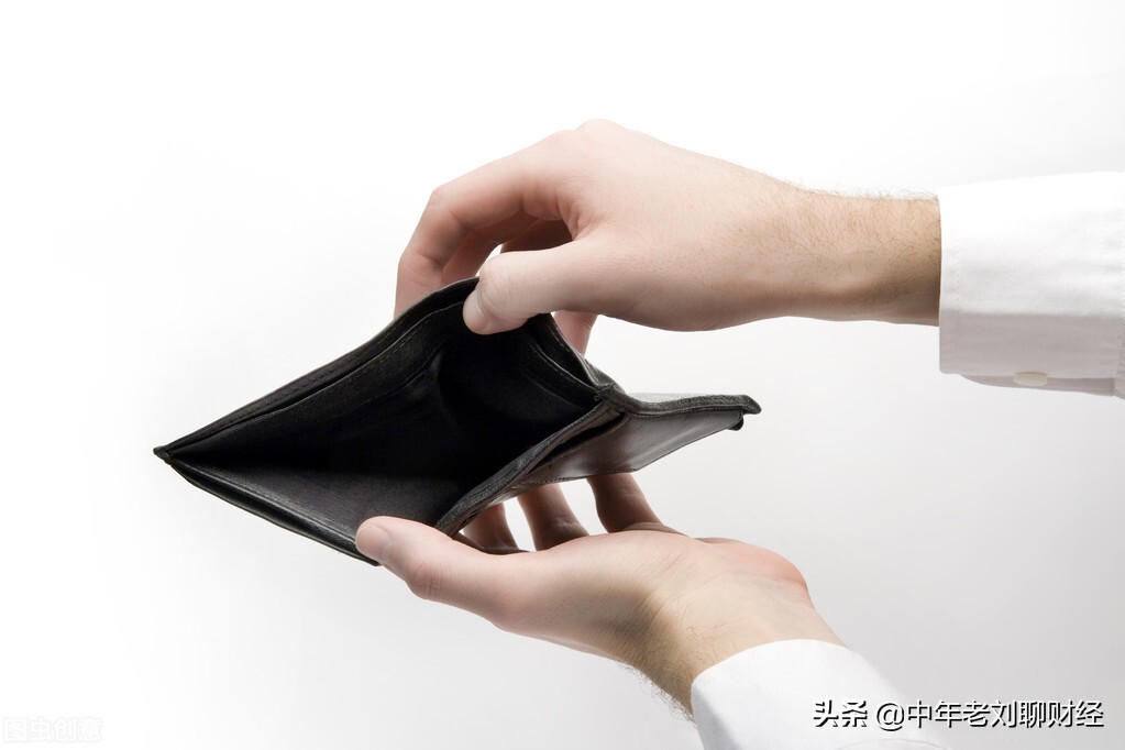 借款人死亡是否可以向家人要债,借款人死了还有债务怎么办