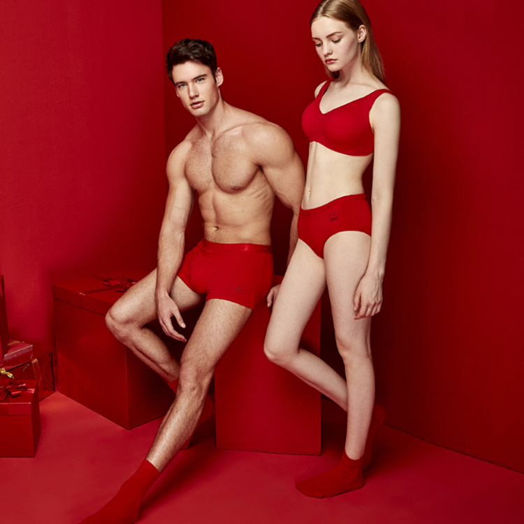 本命年穿红衣红红火火过一生,迎接本命年的红红火火的句子