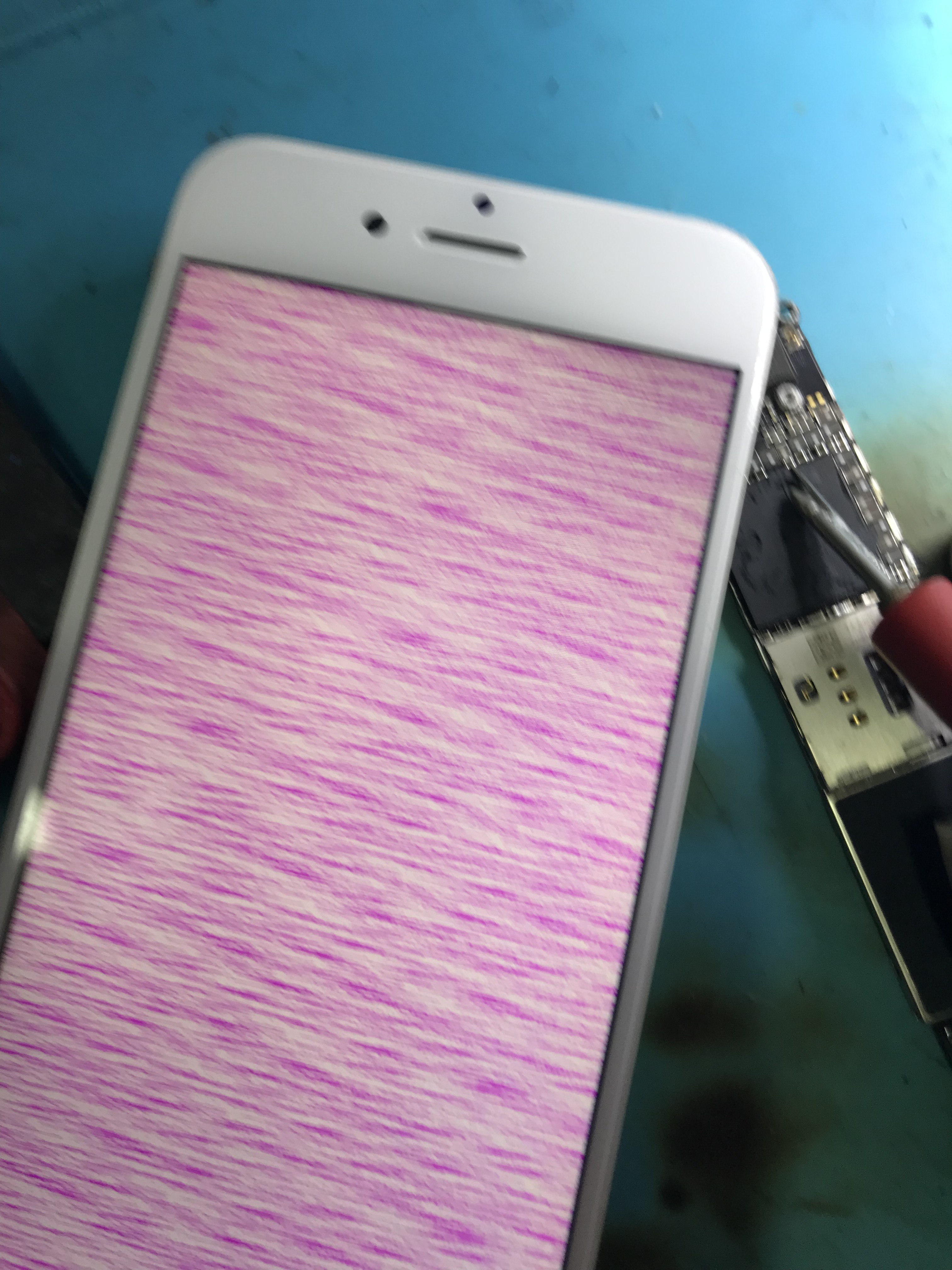 苹果6s不定时出现耳机模式怎么办,苹果6s屏幕不定时失灵怎么回事