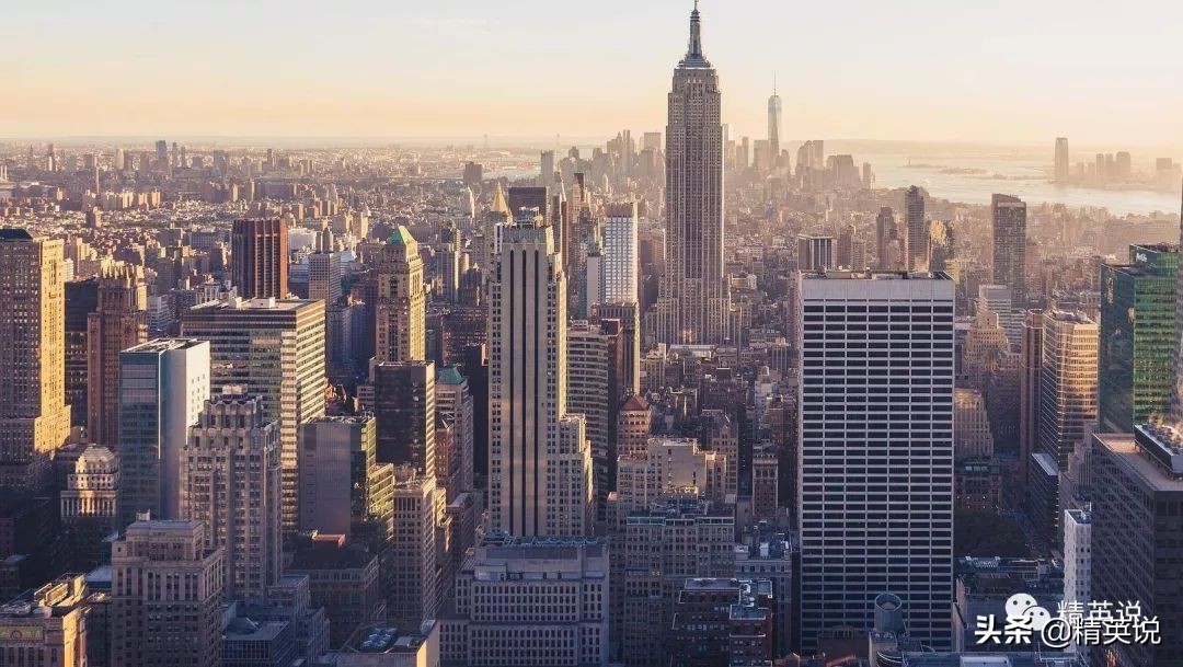 把纽约上流圈骗得团团转，轰动全球的90后假名媛获释…