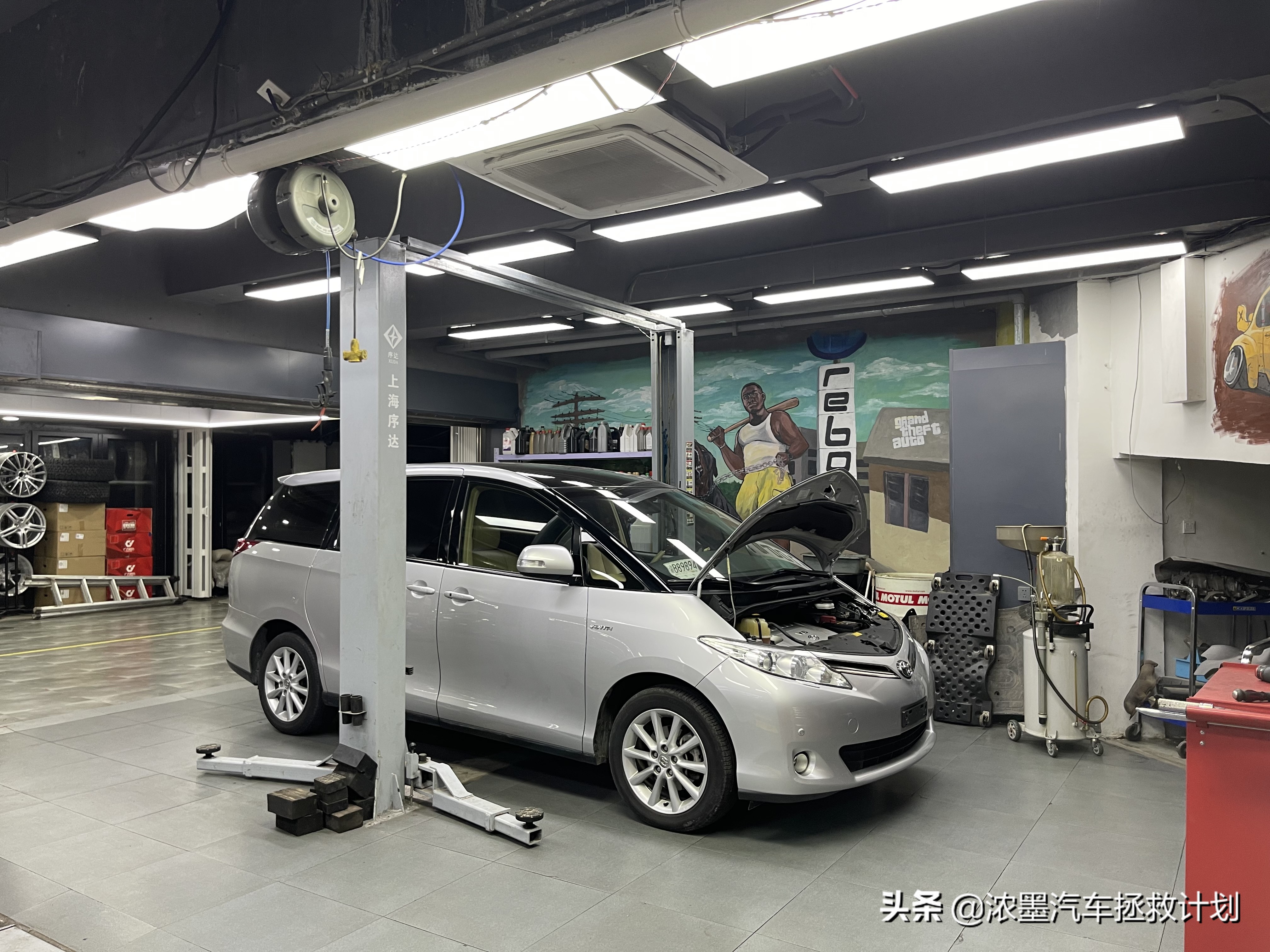 一代经典丰田普瑞维亚,丰田普瑞维亚依然经典