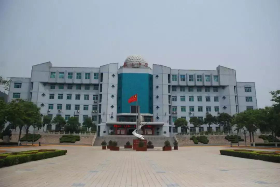 韩城市象山中学杨腾云,韩城市象山中学官网