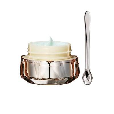 全球公认最好用的10大紧致眼霜 (公认最好的三款眼霜)