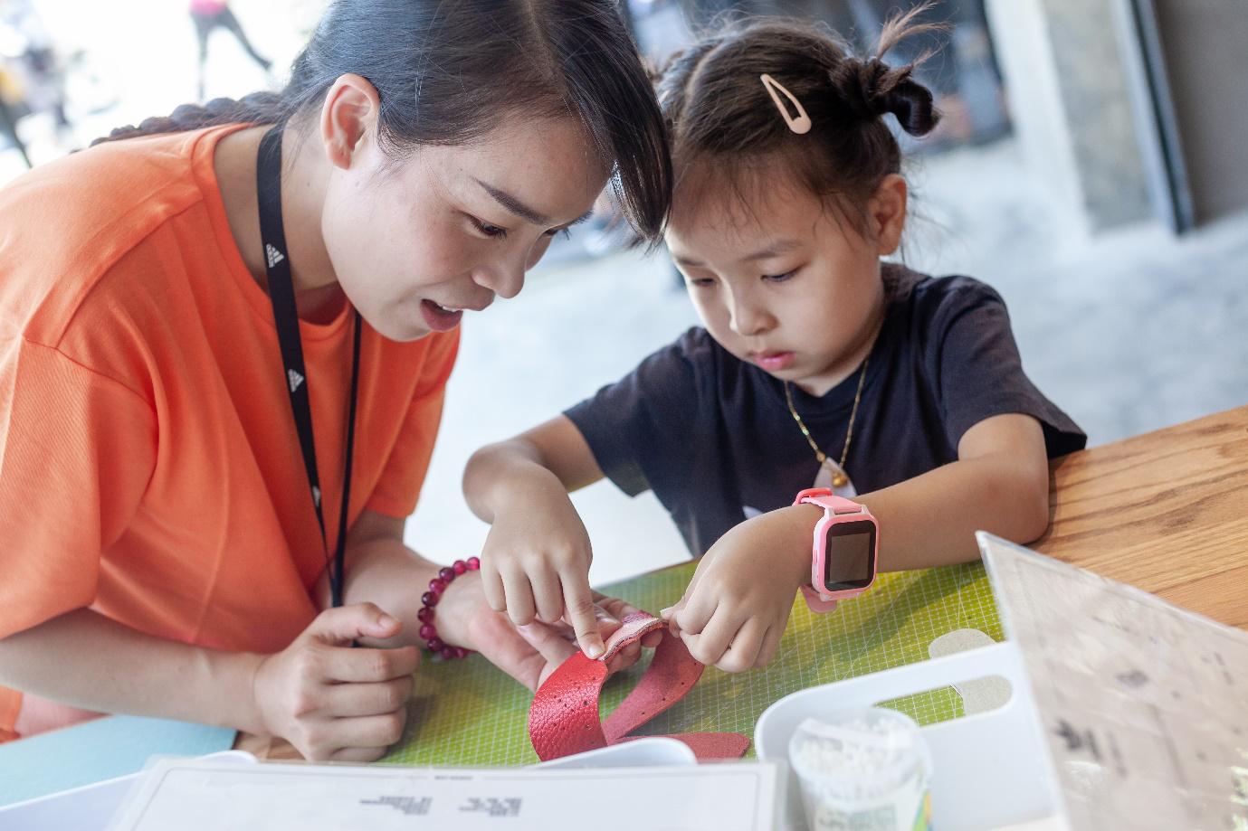 杭州in77附近阿迪达斯,杭州in77阿迪达斯