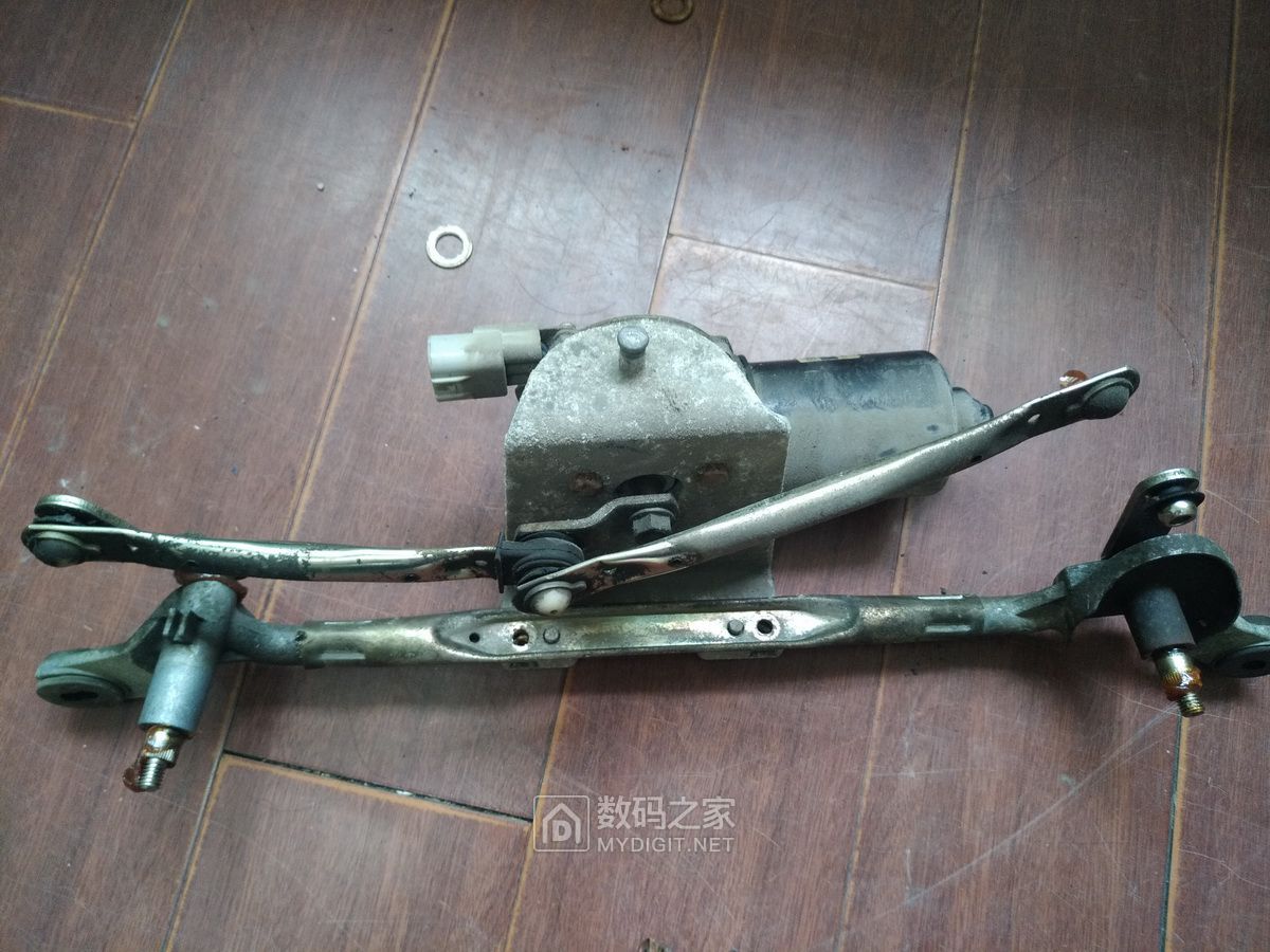 长城c30雨刮器维修视频,长城c30雨刷连杆怎么修