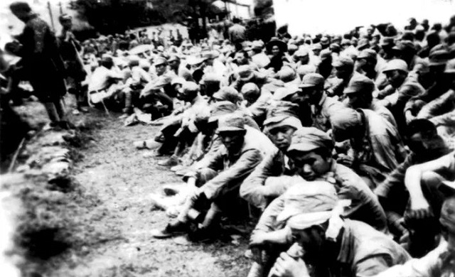 1999年一73岁干部在京病逝，两位军委副主席亲临追悼会，他是谁？