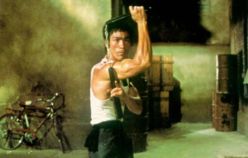 香港为何被称为东方好莱坞,香港为什么是东方最璀璨的明珠