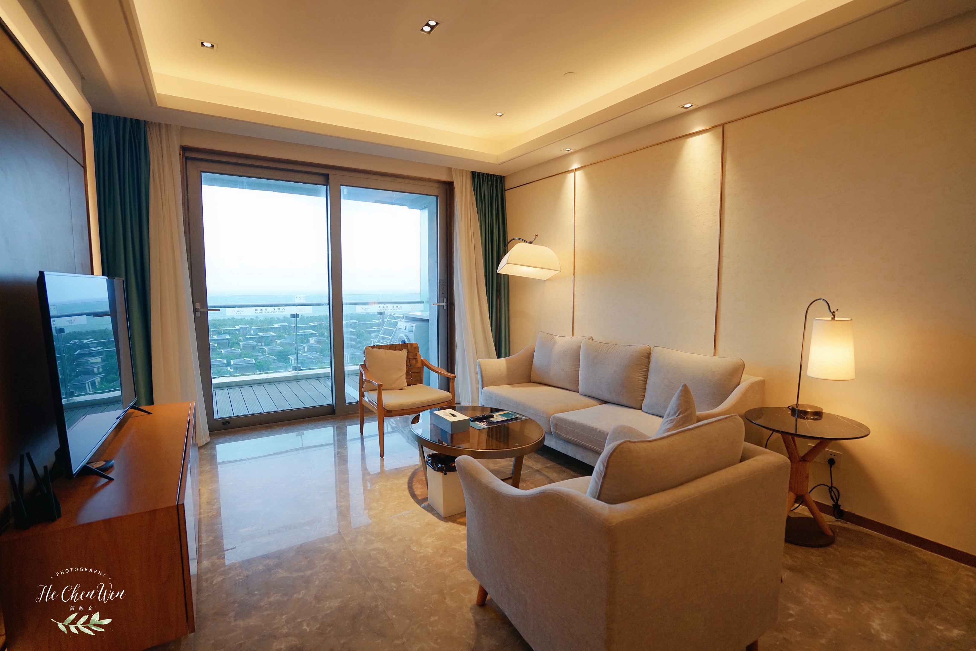 海棠湾海景两房公寓,三亚海棠湾海景公寓出售