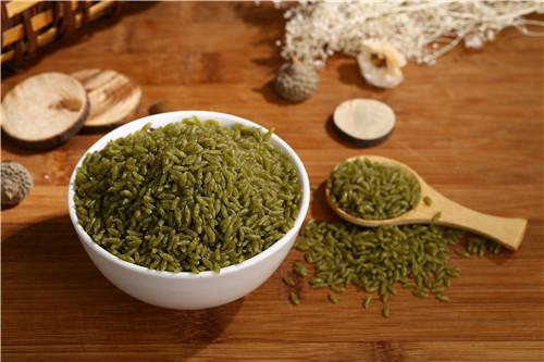 黄米红米绿米的区别,红米黑米饭区别