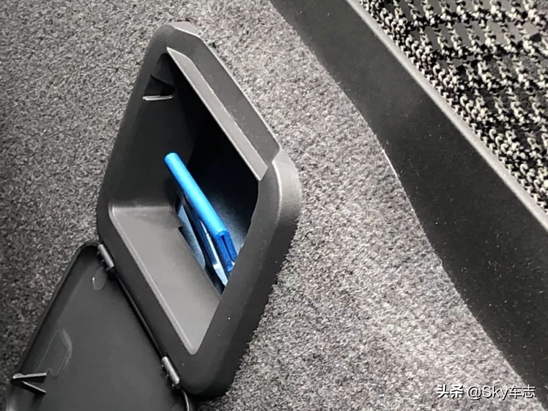 宝马全新z4硬顶敞篷车型试驾,全新一代宝马z4硬顶