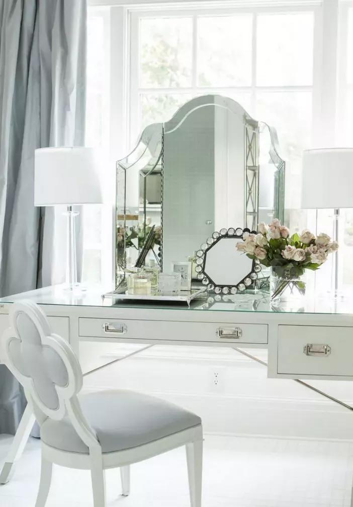 下雨天宅家的惬意时光,周末宅在家里惬意