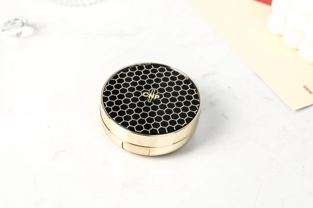 好用的气垫保湿不卡粉推荐,韩国好用气垫推荐干皮