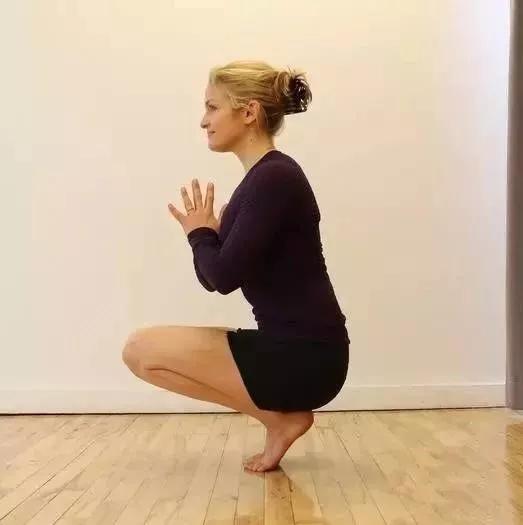 小腿肌肉发达是什么原因造成的,小腿内侧肌肉不发达怎么锻炼