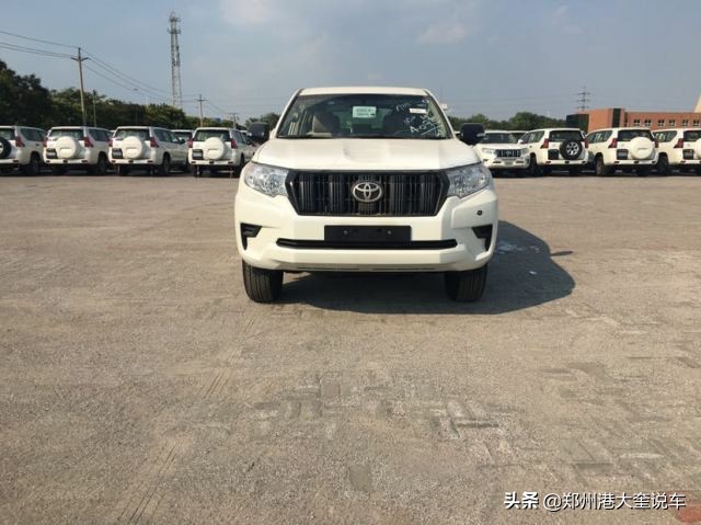 丰田霸道4500裸车价格表,丰田霸道价格表2.7手动2015