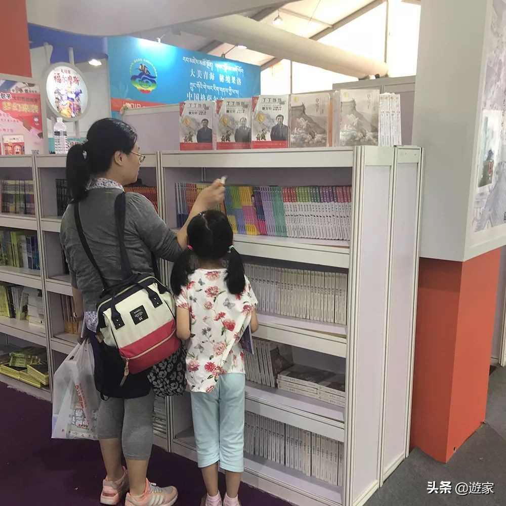 上海书展首日活动人气高,上海书展值得带孩子去吗