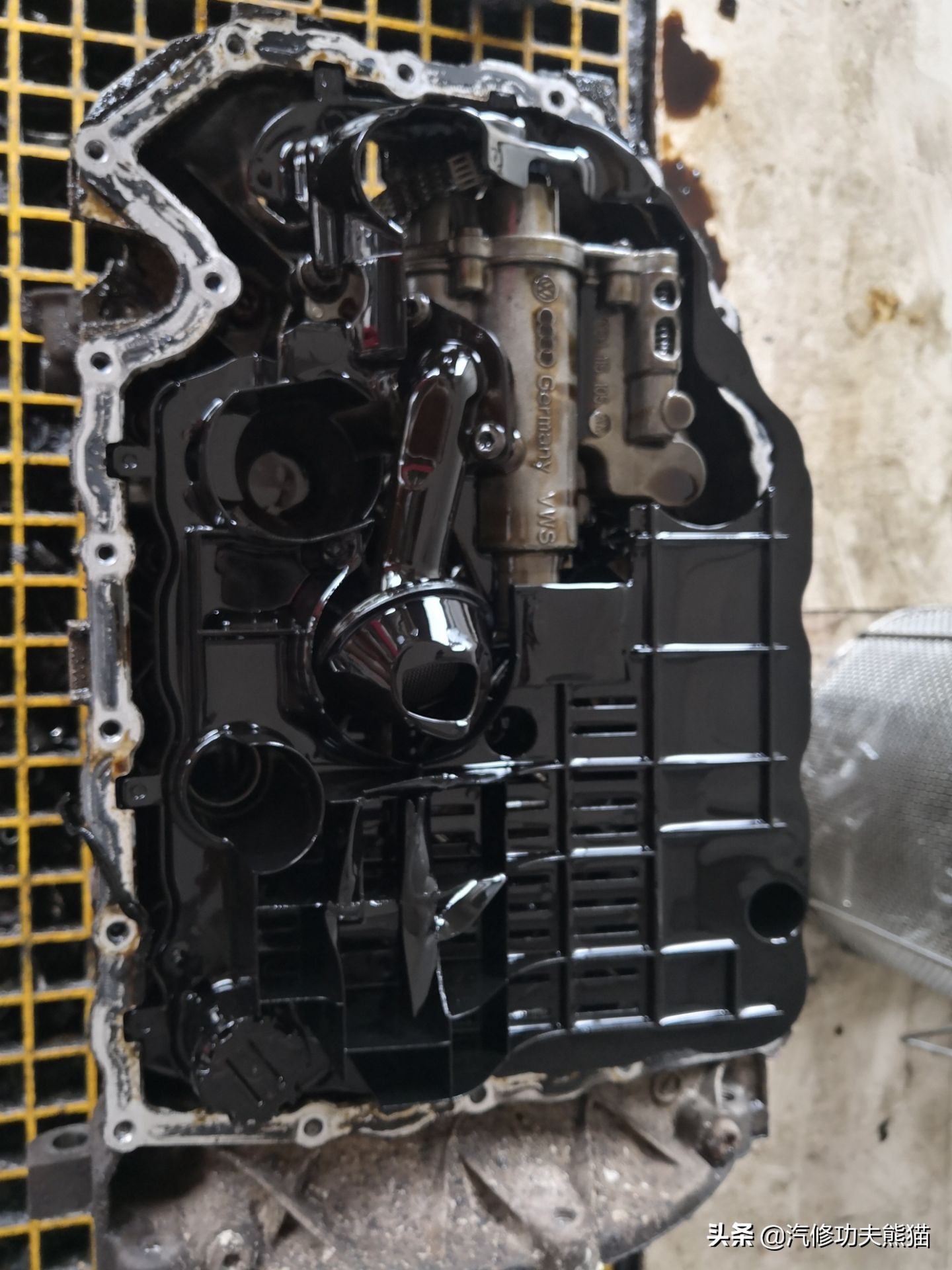 大众夏朗烧机油维修汕头,夏朗烧机油大修多少钱