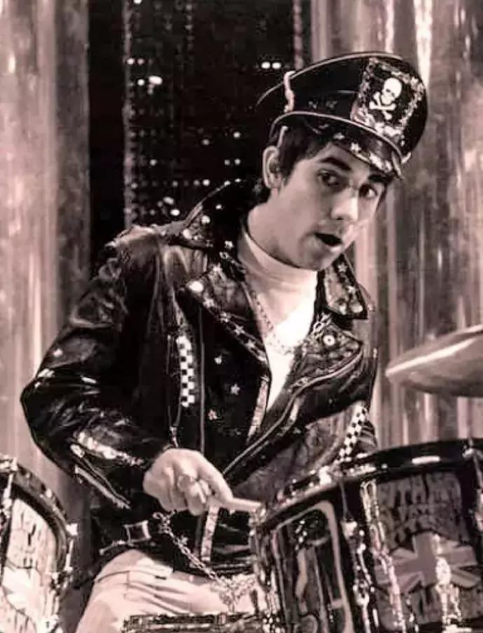 皮夹克什么品牌的质量好,小众皮夹克品牌