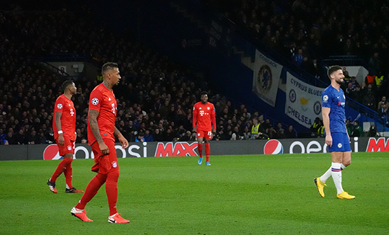 仁蜜蓝桥唱「现场直击足球回家」南大王赛后还加练太扎心