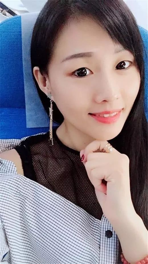 刘嘉玲最年轻的样子,刘嘉玲易容术真实身份