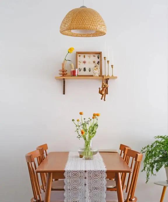 实木餐桌怎么买便宜又好用,实木餐桌的优点和缺点