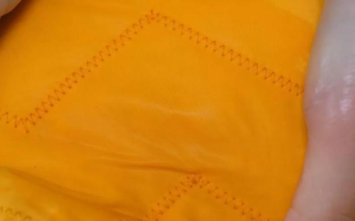 衣服被中性笔画到怎么办,衣服被黑笔画到如何快速处理