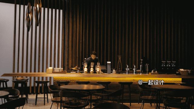 星巴克首席执行官哪里人,星巴克的设计是谁设计的