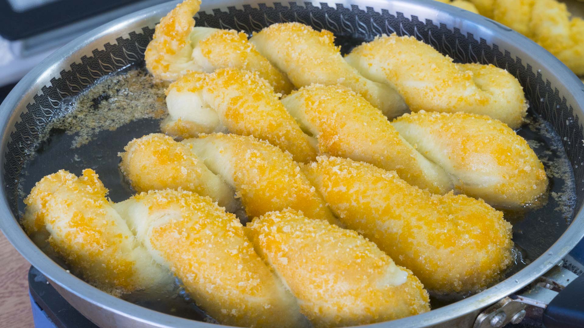 酸奶大麻花清真教程,酸奶大麻花馅料商用配方