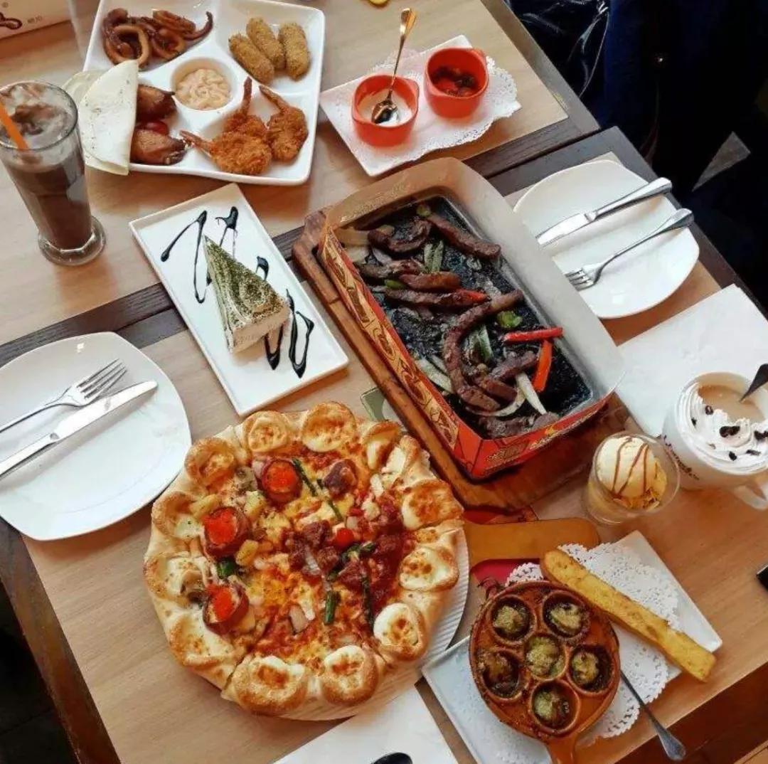 必胜客创始人,必胜客公司创始人