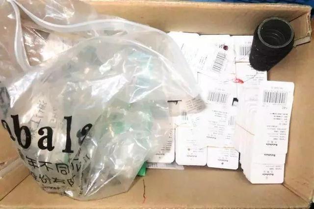 成本75元羽绒服卖1598元,恒源祥羽绒服598元