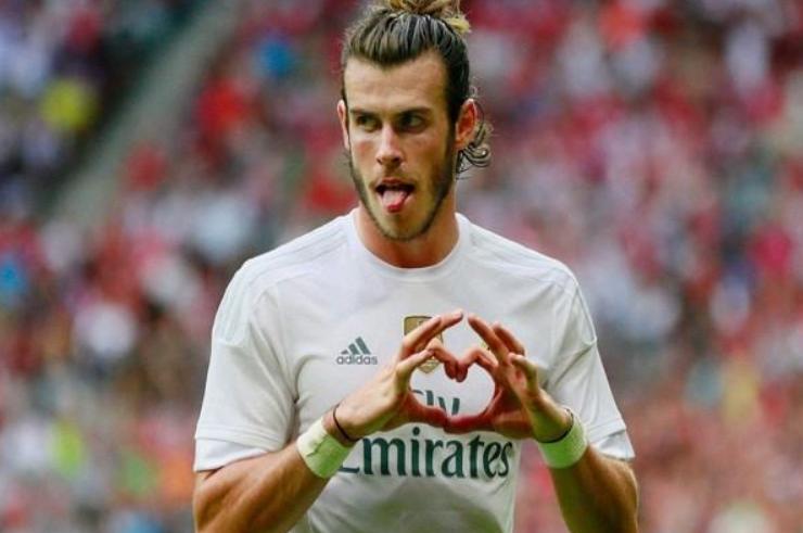 改变位置获得重生成为足坛传奇巨星,有你喜欢的球员吗?