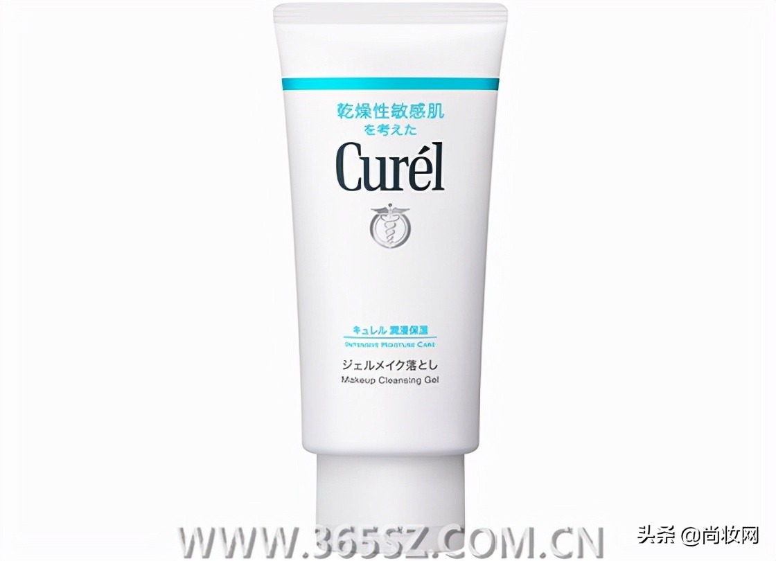 如何戴口罩让脸不潮湿,戴口罩的正确方法显脸小