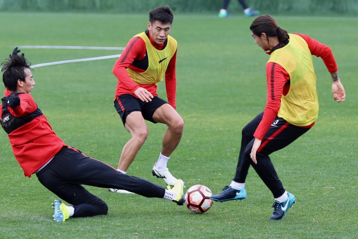 曝河北队停工休假不排除退出中超,河北队引援消息