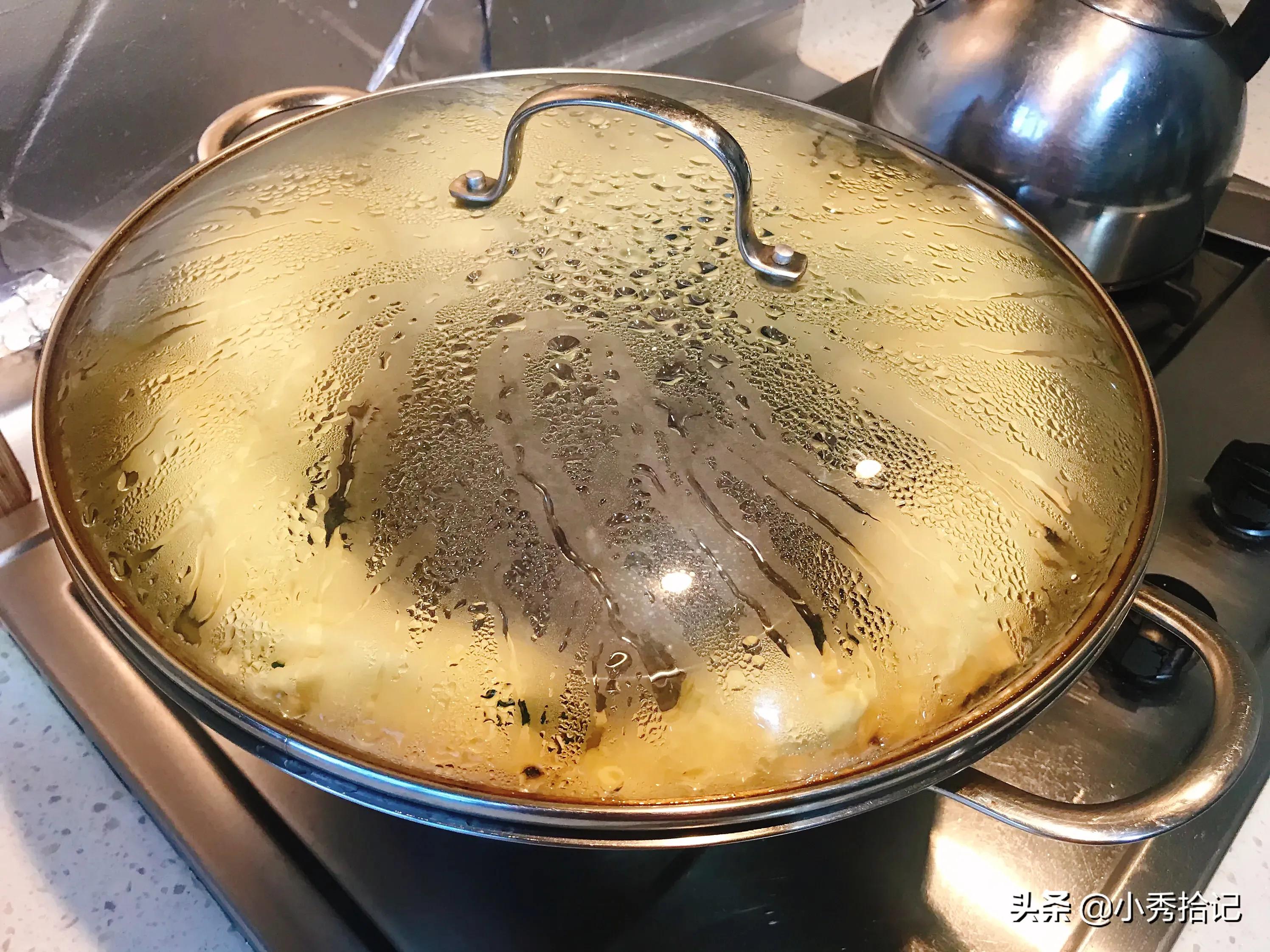 饺子锅边贴,饺子贴在锅上