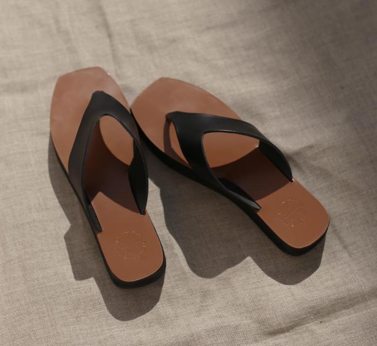 夏季夹脚凉鞋搭配,夏季穿搭鞋子学生党女