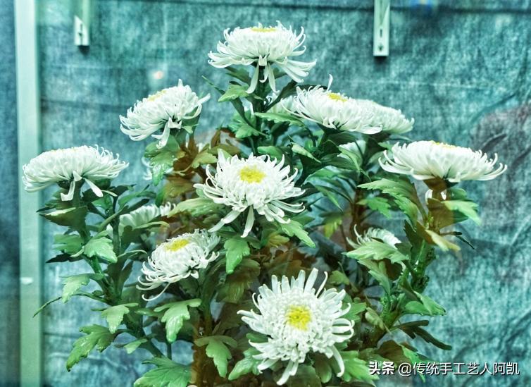 潮州和景德镇陶瓷有什么区别,中国瓷都潮州陶瓷精品集