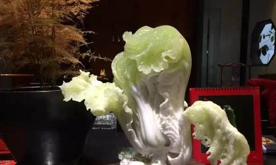 鞍山岫岩玉都,揭秘中国玉都岫岩6万吨玉石