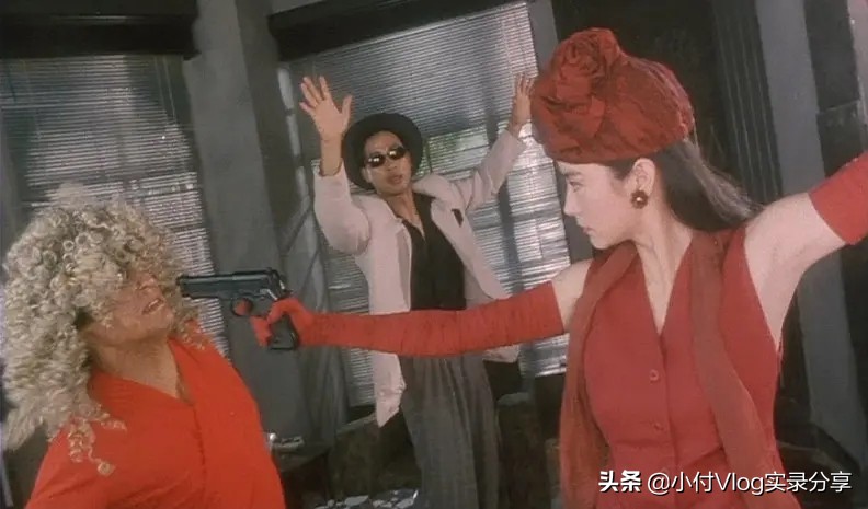 张卫健任达华梁家辉的电影,黑豹天下任达华梁家辉秀抽烟