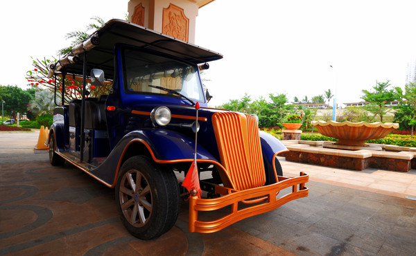 月亮湾海南环岛,月亮湾被称为中国第一滩