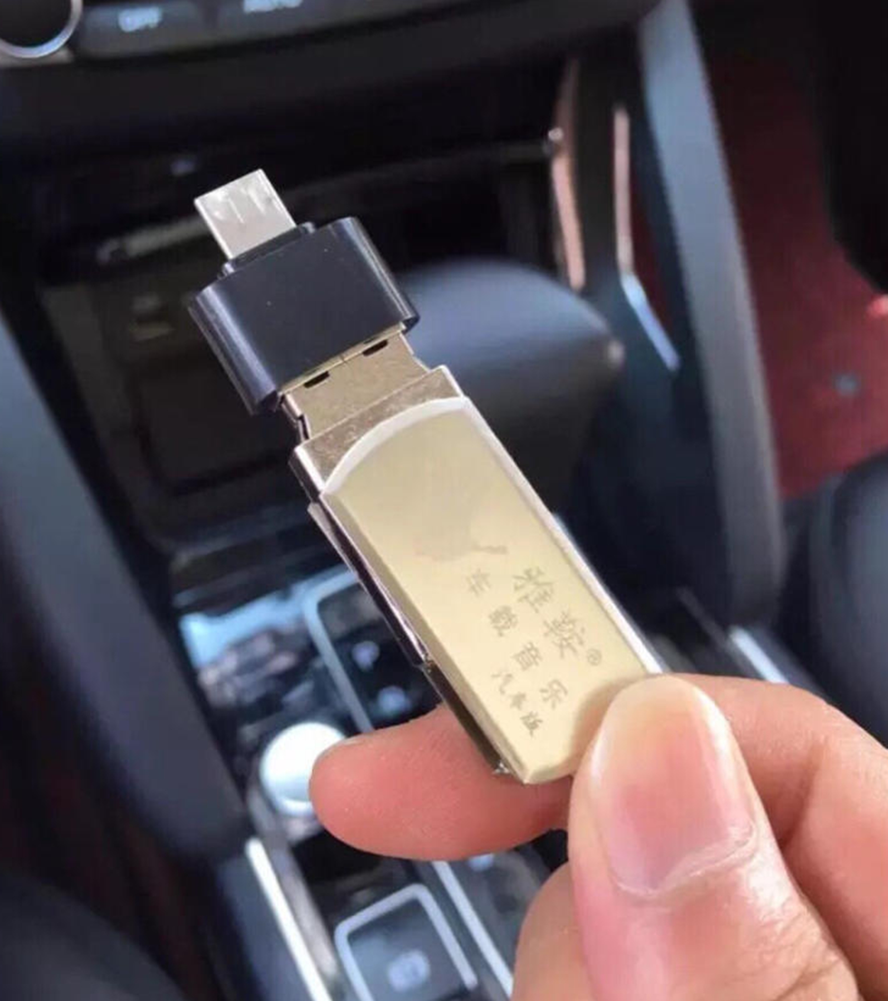 买车送记录仪和车膜选择,提新车送行车记录仪跟太阳膜吗