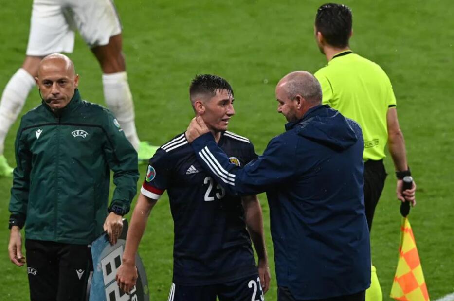 欧洲杯苏格兰看决赛,欧洲杯解说看球