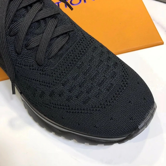 范冰冰红靴直播,范冰冰健身跑鞋